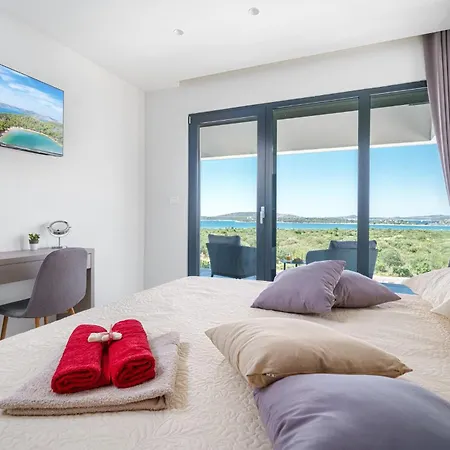 Dream Vacation Willa *